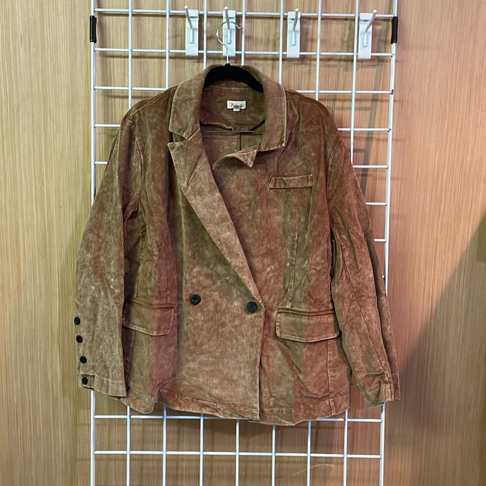 Pol 100% cotton jacket with buttons. New with some sizes still in the plastic.